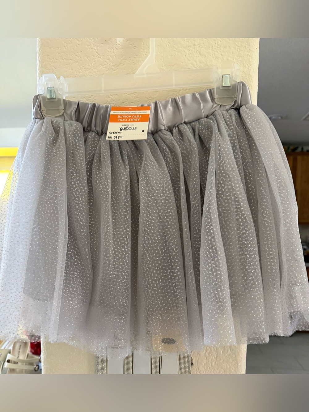 Imagine 8 : One Size Silver Sparkle Tutu  NWT